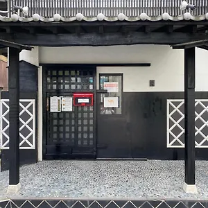 Nomad East 東京都